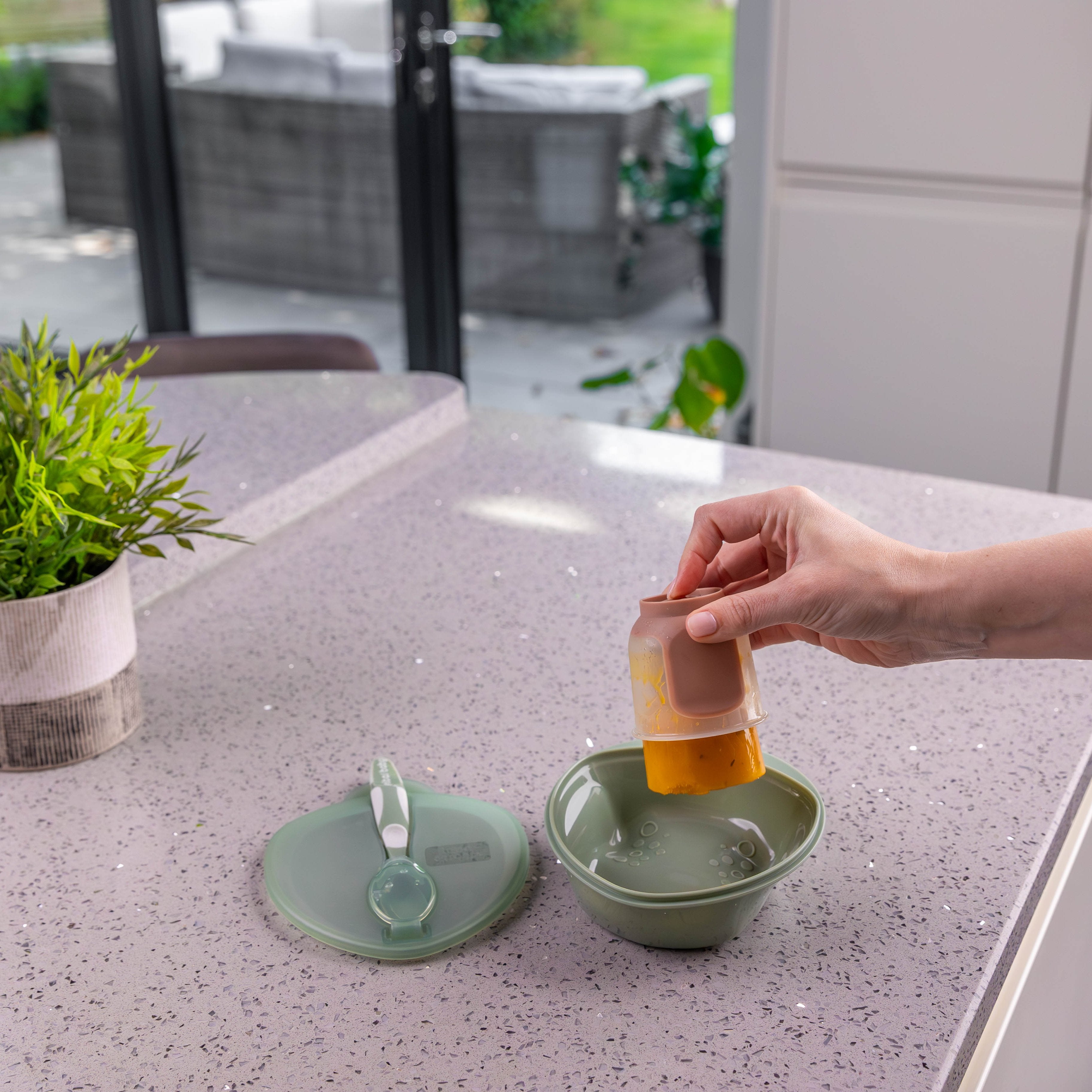 store & wean™ pots 120ml